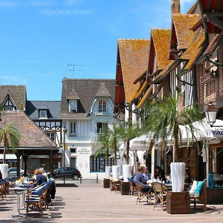 Les Marinas Port Довіль Екстер'єр фото