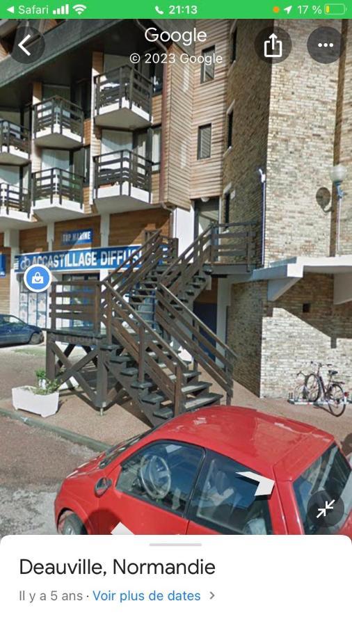 Les Marinas Port Довіль Екстер'єр фото